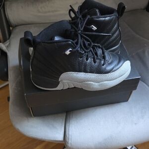 Jordan 12 Retro Kids Black and Gray Sneakers